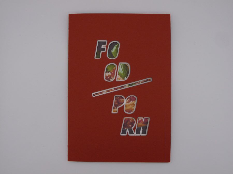 F##D P#RN, couverture rouge : les lettres évidées laissent voir les spaghetti
